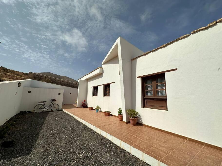 Private Villa With Pool In The Mountains Pajara  Екстер'єр фото