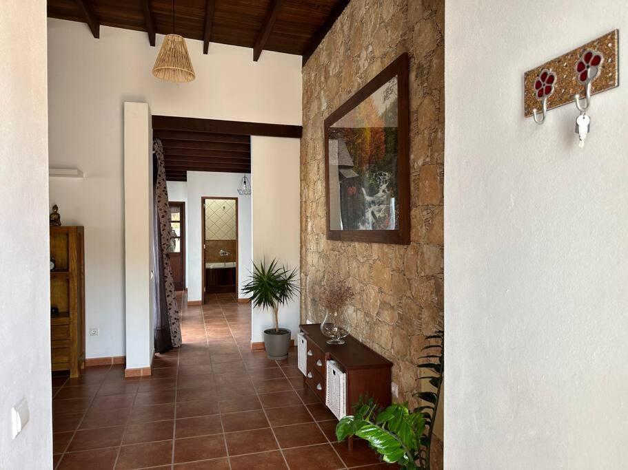 Private Villa With Pool In The Mountains Pajara  Екстер'єр фото